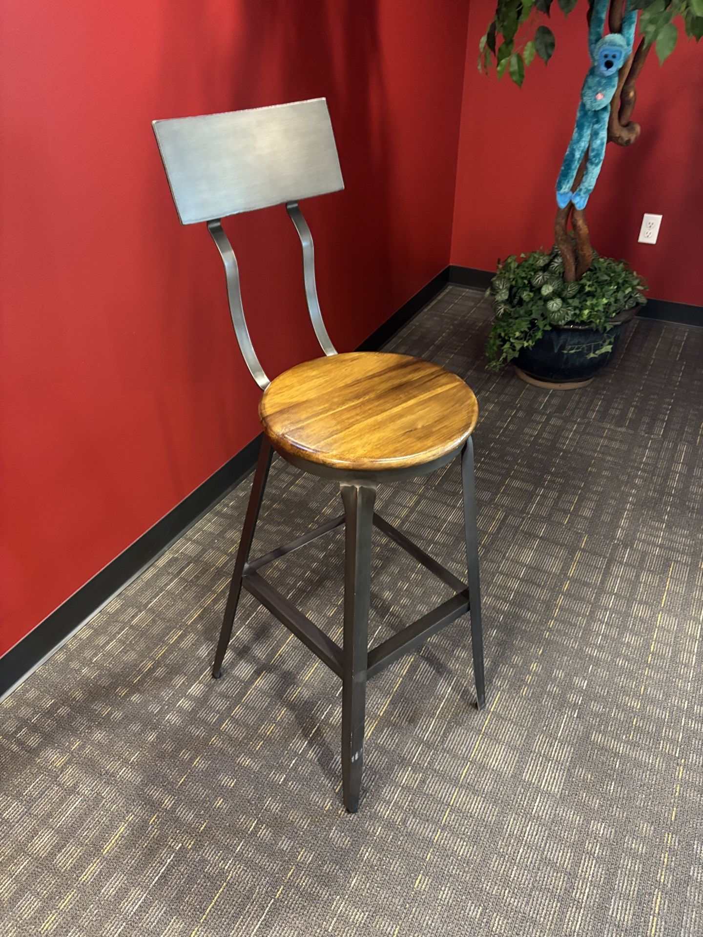 Bar Stools, Wood Seat Metal Frame.