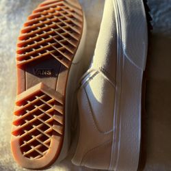 Women’s Vans Size 10 