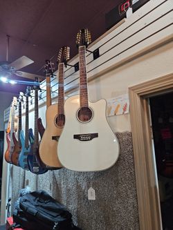 Takamine GD37CE12
