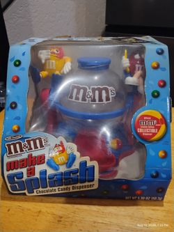 Make a Splash candy Dispenser