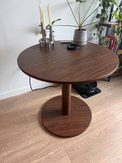 Round Walnut Pedestal Dining Table