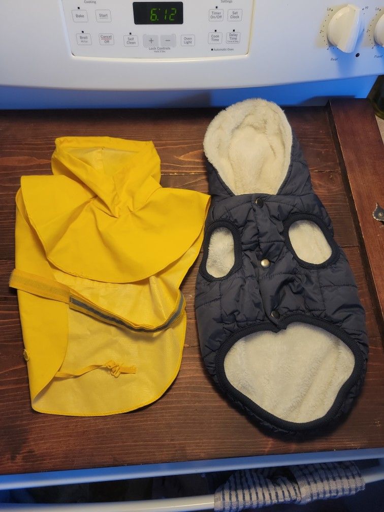 S/M Raincoat And Wintercoat For Dog