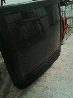 40" RCA Tv