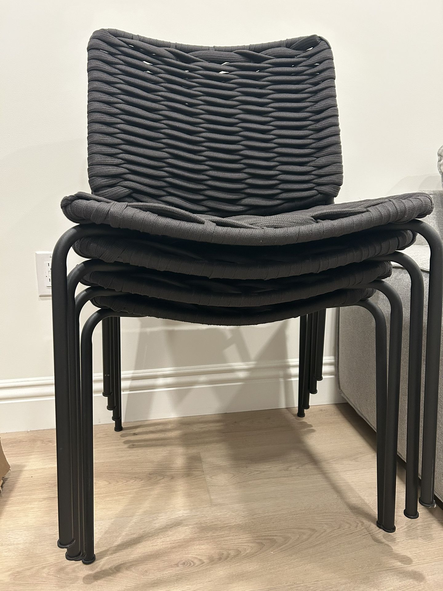 TEGELÖN Chairs (4)