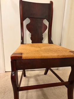 Vintage Early American Colonial Revival rush-seat side chair, hardwood