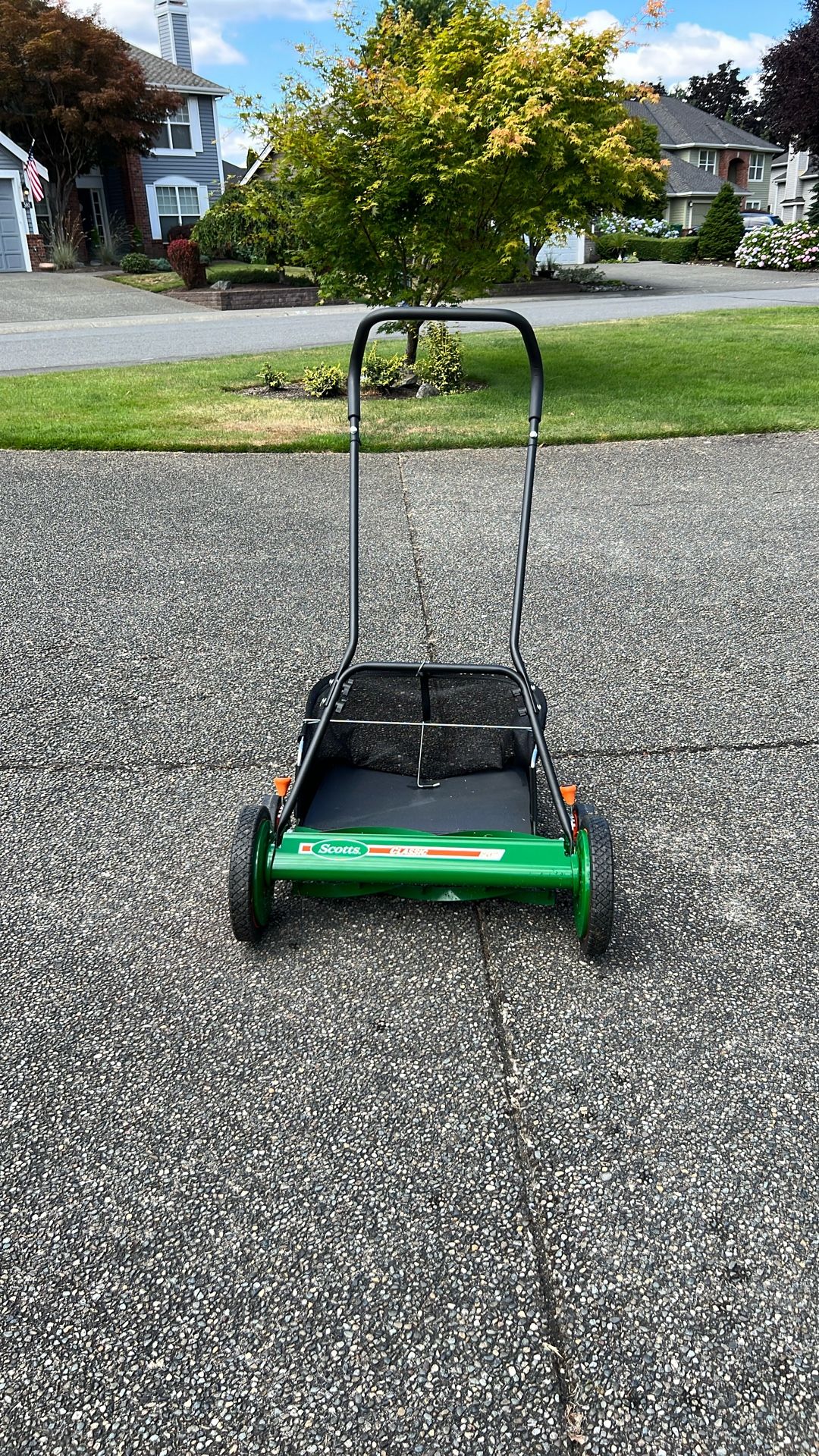 Scott’s 20 “ Push Mower