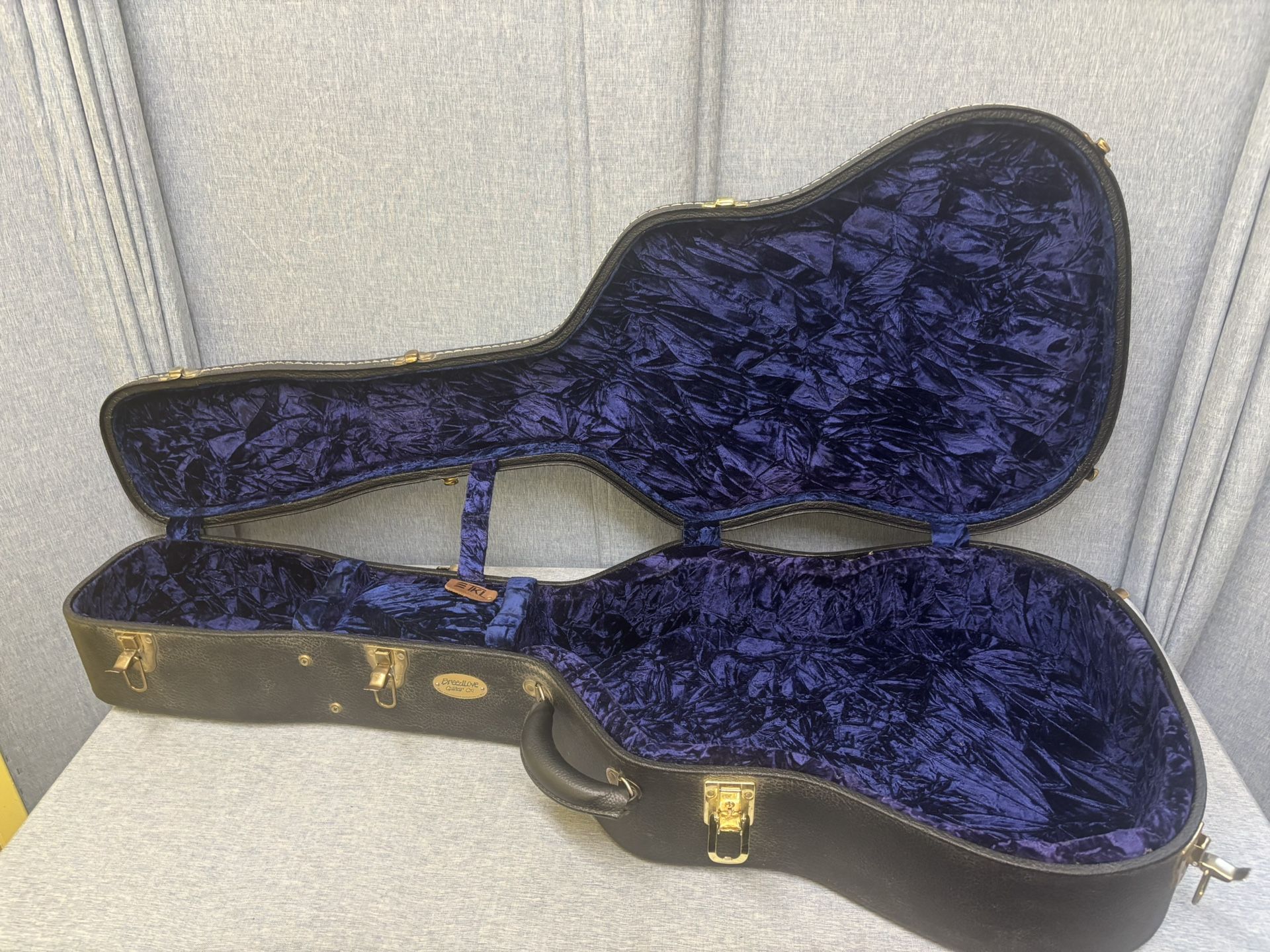 Breedlove Hardshell Guitar Case