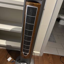 Lasko Oscillating Tower Fan