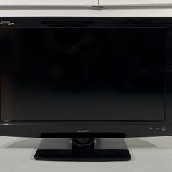TV Sharp Aquos 32 Inches + Chromecast 