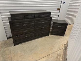 Dark wood dresser and nightstand!