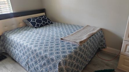 NFL Sleep Number Mattress + Free Morgan Bed