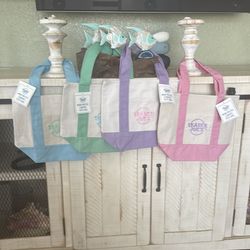Trader Joe’s, mini tote bags
