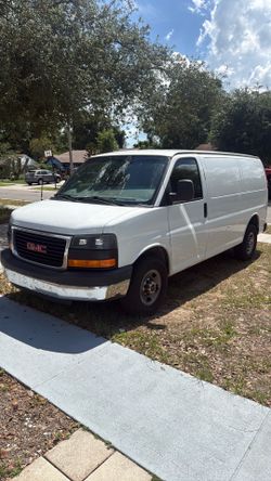 2015 GMC Savana Cargo