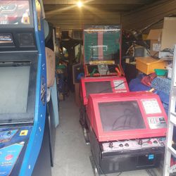 Arcade And Pinball Games (I.S.O.)