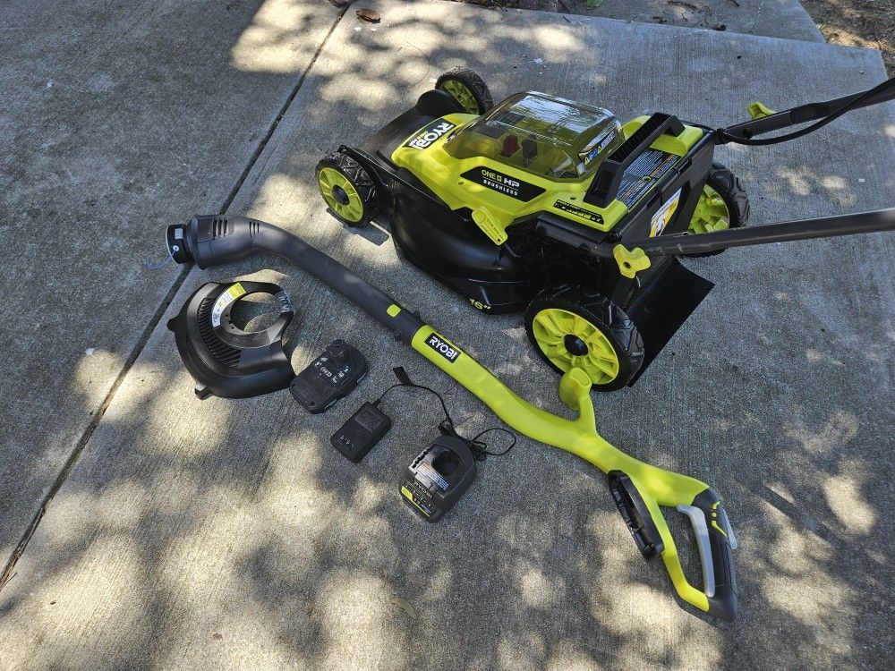 Ryobi 16" Lawn Mower And Trimmer Set