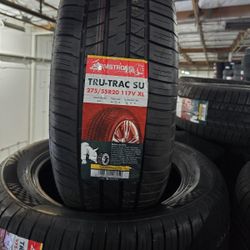 275/55/20 Tires New 