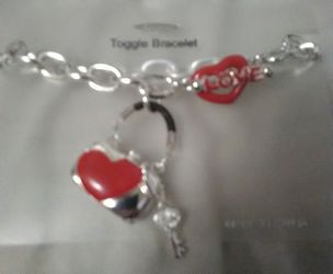 Toggle Bracelet