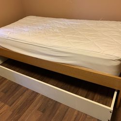 Reduced! Wooden Twin Bed with Mattress and Twin Trundle