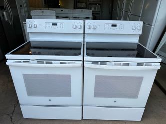 GE Electric Stove 30” (1 Month Warrant)