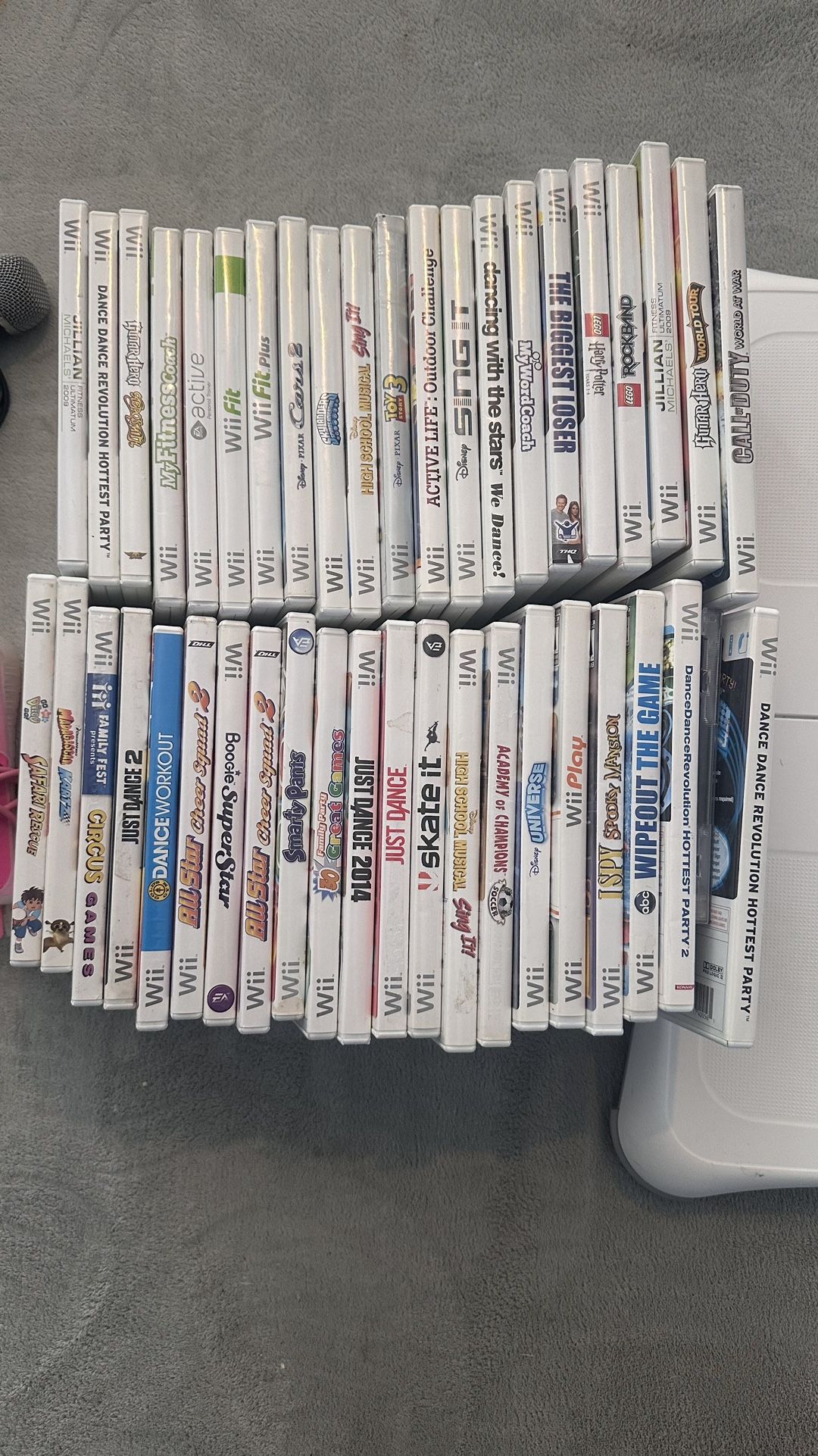 Wii console - 43 Games 3+ Controllers, 2 Dance Dance Revolution Mats