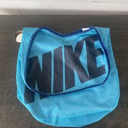 Nike Mesh Shoulder Reversible Sports Gym Workout Beach Bag Tote Blue Teal Logo