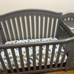 Baby Crib 