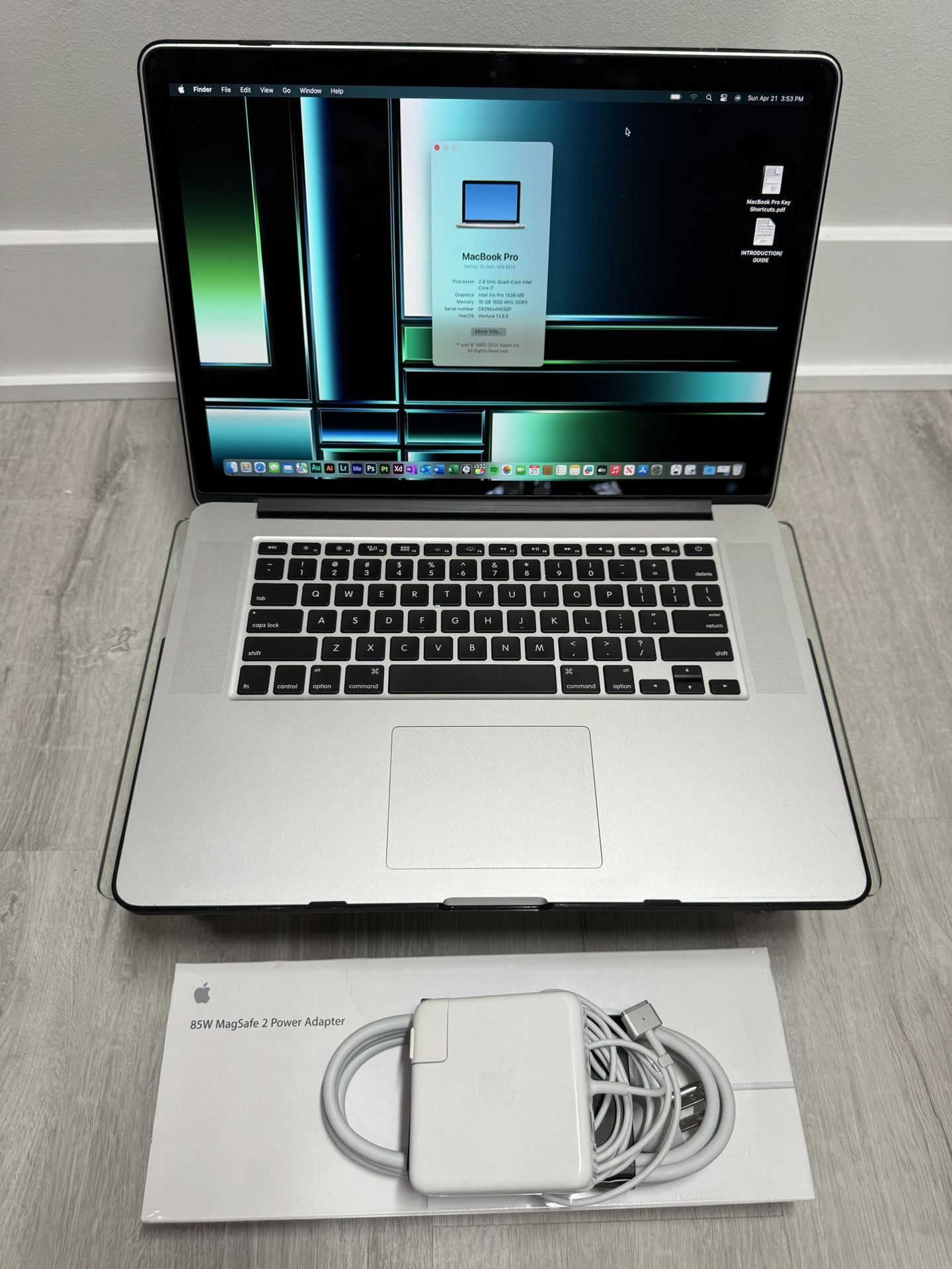 Apple MacBook Pro 15” Retina 16GB RAM 1TB SSD