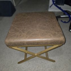 Mid-century Accent Seat