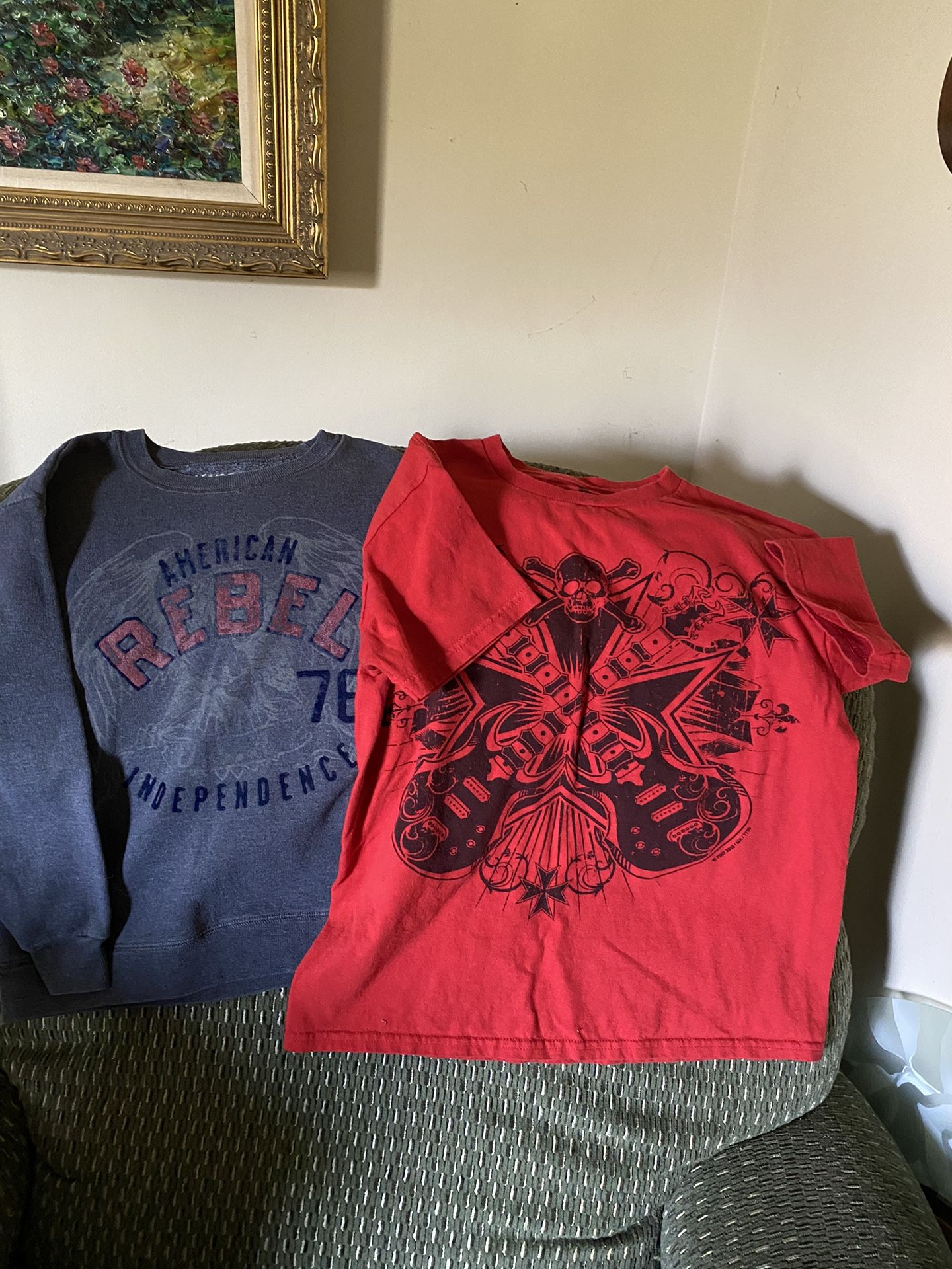 Boys Medium Sweatshirt And T-Shirt