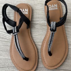 Girls Sandals Size 4