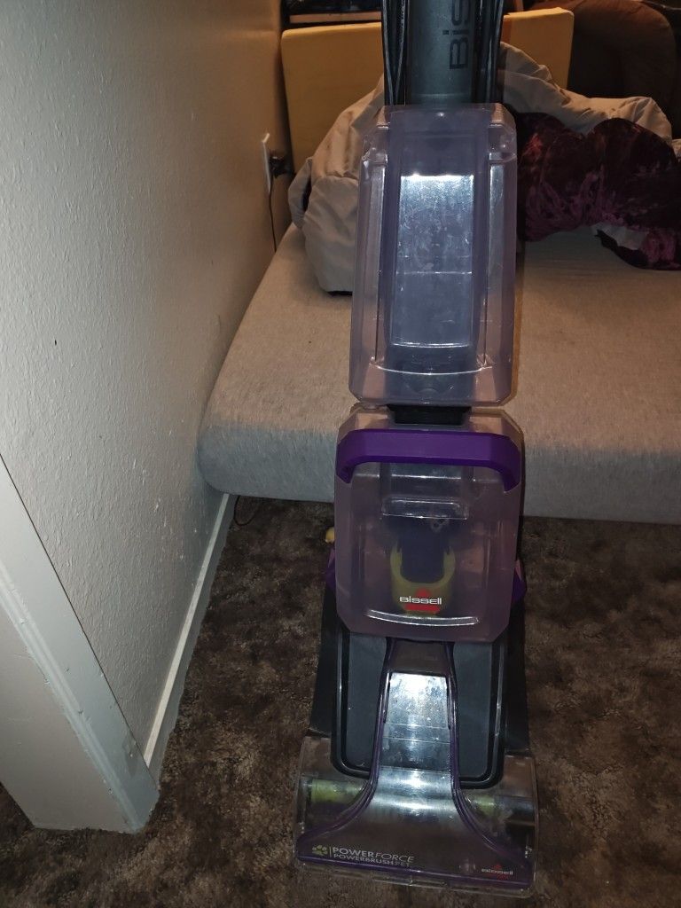 Bissell Carpet Cleaner