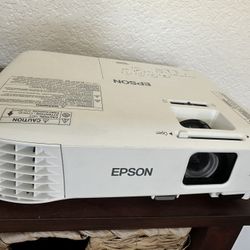 Epson Home Cinema 760HD 