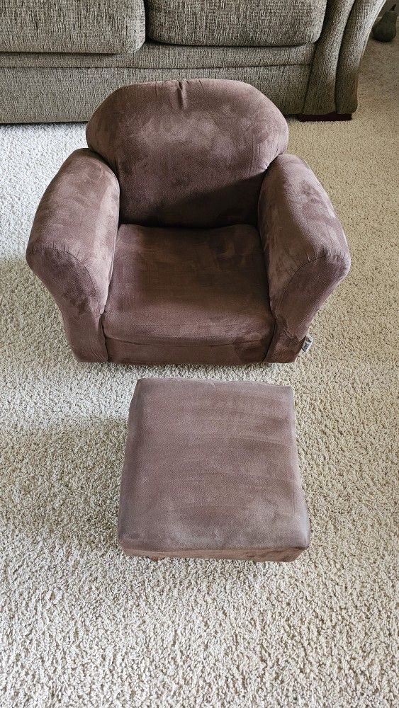 Keet Microsuede Childrens Chair and Ottoman