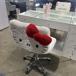 Hello Kitty Chair
