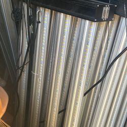 Grower's Choice X TSL Horti Tech ROI-E680 LED Grow Light
