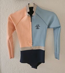 Rip Curl Women’s 1mm Long Sleeve Springsuit Wetsuit - Size 8, $60