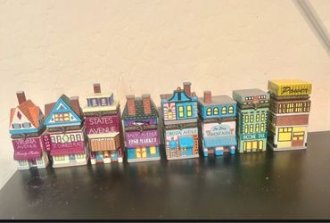 Monopoly ceramic trinket box set of 8 vintage pieces