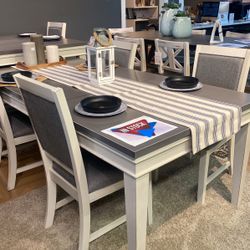 Dining Table W/6 Chairs