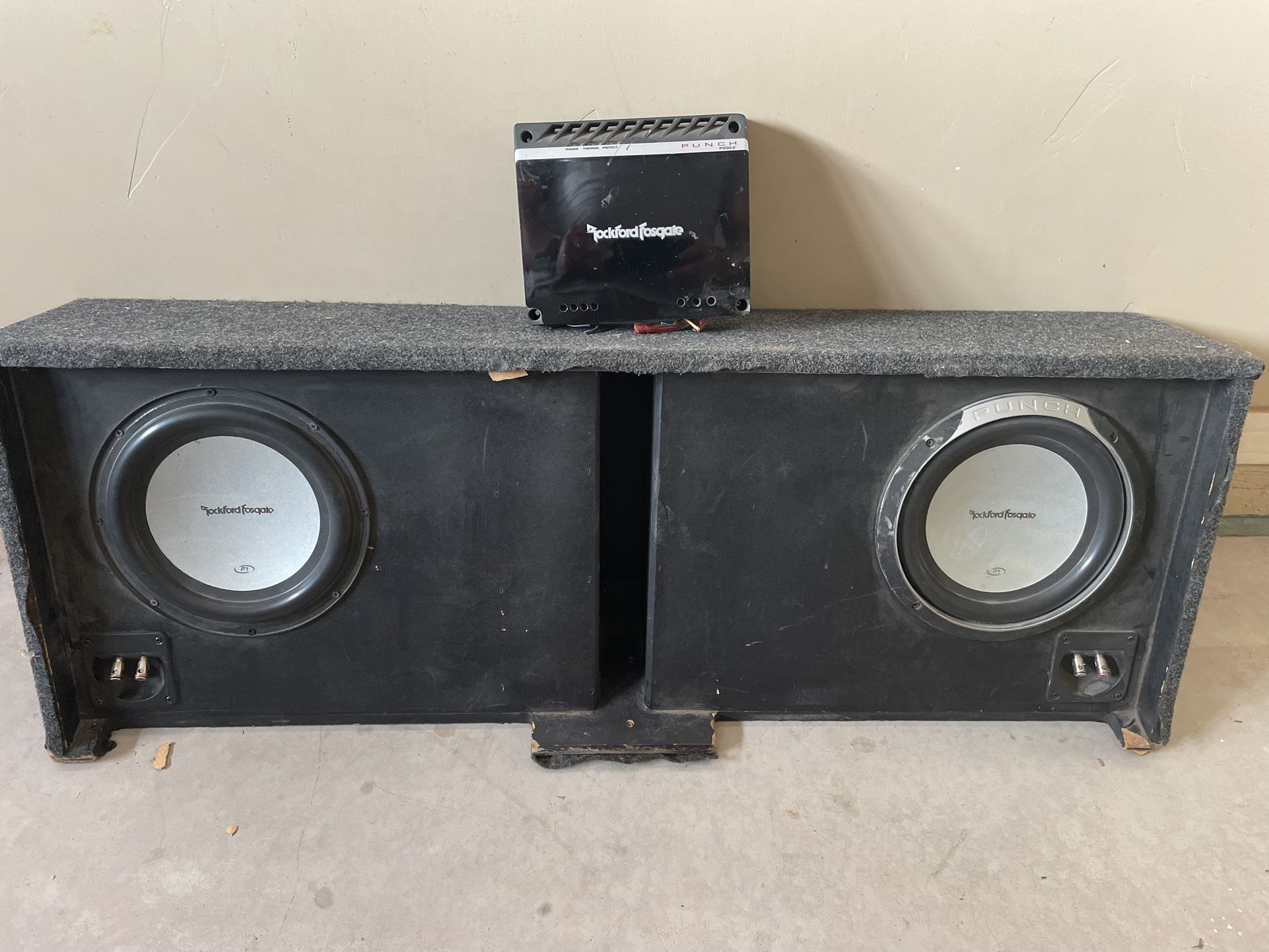 Rockford Fosgate 10” Subs + Amp