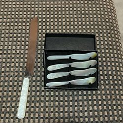 Mother Of Pearl Decorative Butter Spreaders