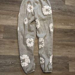Grey Denmin Tears Pants Size Medium Brand New