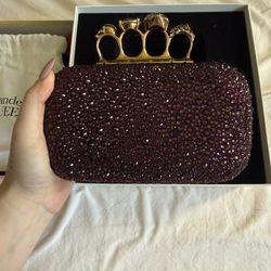 Alexander McQueen Skull Knuckle Clutch Burgundy