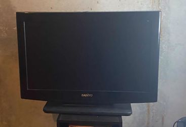 📺 Sanyo 26” LCD HDTV – Model DP26640