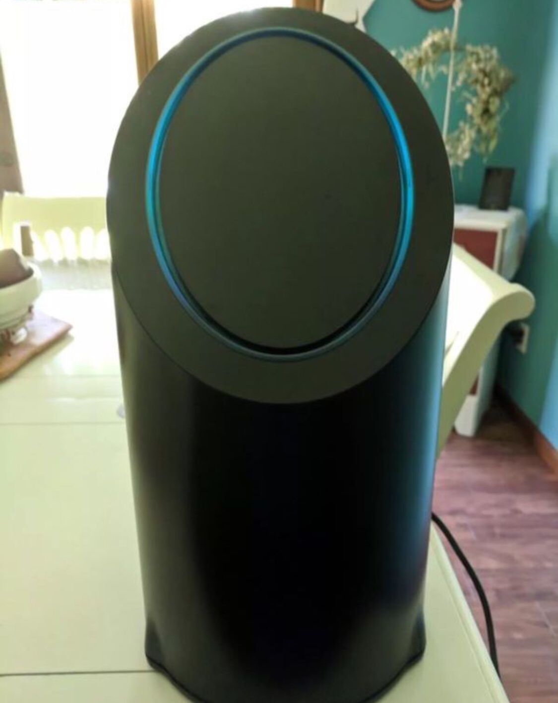 Shaklee AirSource 3000 Air Purifier PhotoIonization Electron