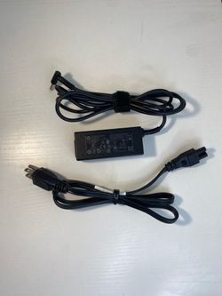 Original HP 741727-001 HSTNN-DA40 45W 19.5V 2.31A Ultrabook Notebook Ac Adapter