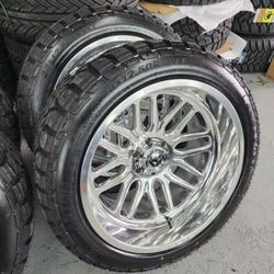 NEW 22x12 fuel polished wheels wrapped in 33x12.50r22 lancaster tires