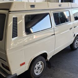 COVINA RADIO GUYS 🔊  🔊 🔊 Car Audio ✅️ Alarms ✅️ Window Tint ✅️ LED Lights ✅️ Troubleshooting ✅️ And Much More.  Sales And Installations Window Tint