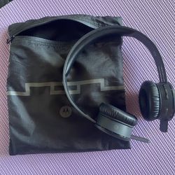 Bluetooth Headphones 