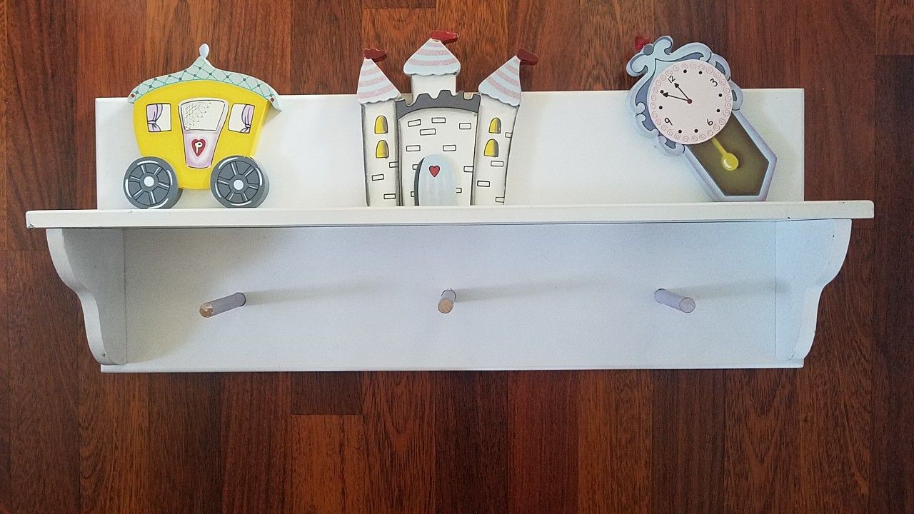 Cinderella Shelf [X]