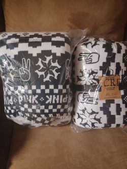 Sherpa Blanket VS